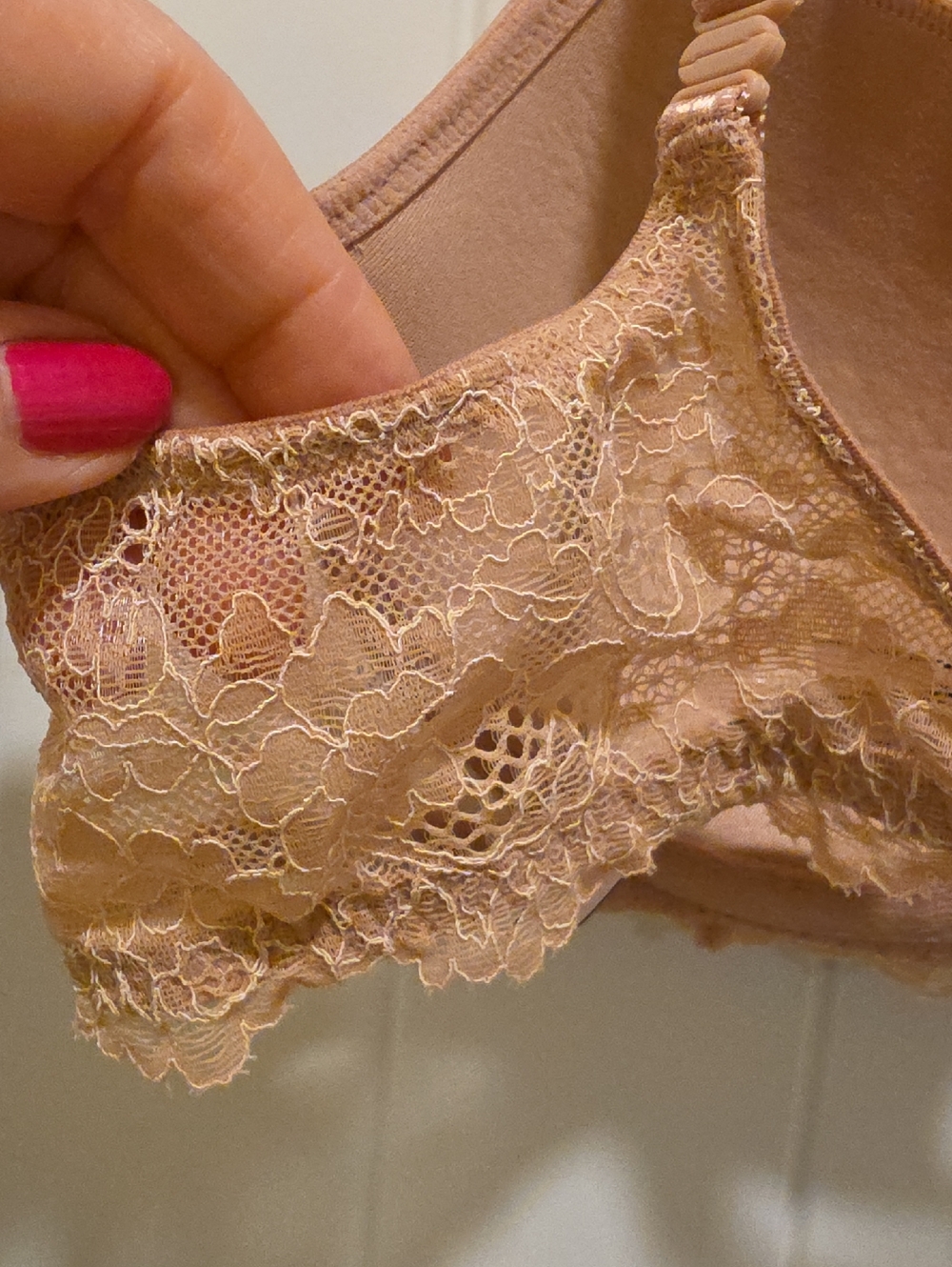 Victoria's Secret Dream Angels Lace Trim Peach Nude Size 36B - Picture 5 of 6